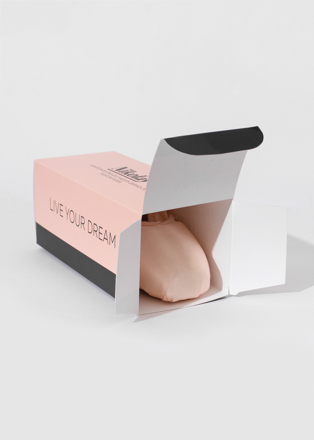 Ballet shoe box deals